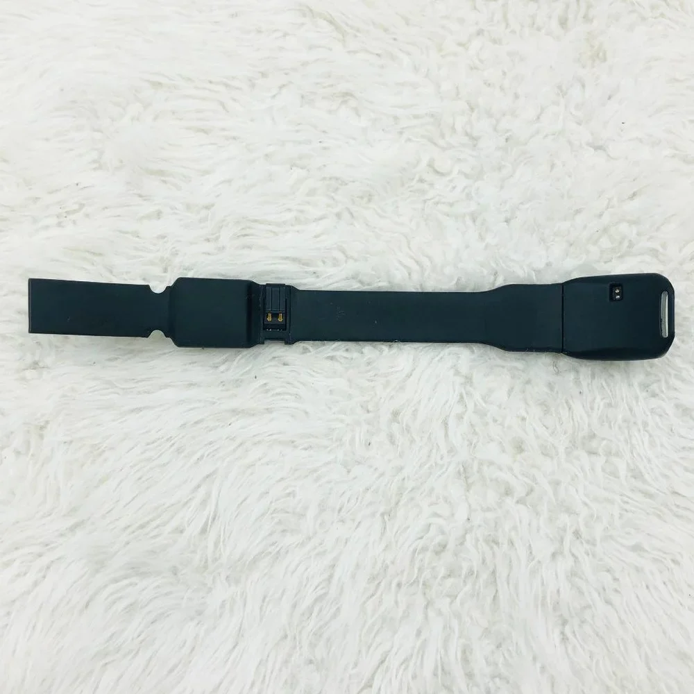 PAWTRACK GPS CAT TRACKING ADJUSTABLE USB COLLAR, New in box